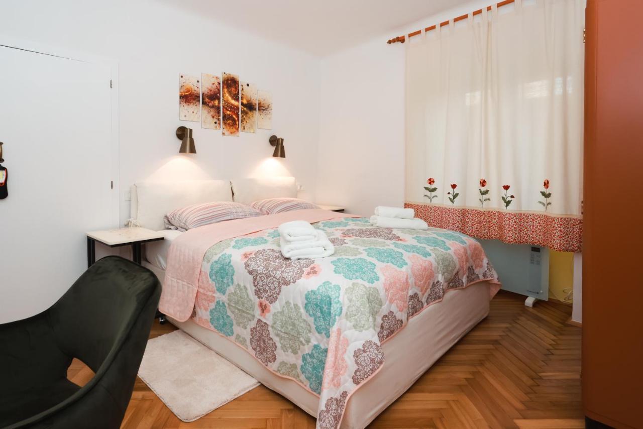 Apartmani Nad Voltun คาสตาฟ ภายนอก รูปภาพ