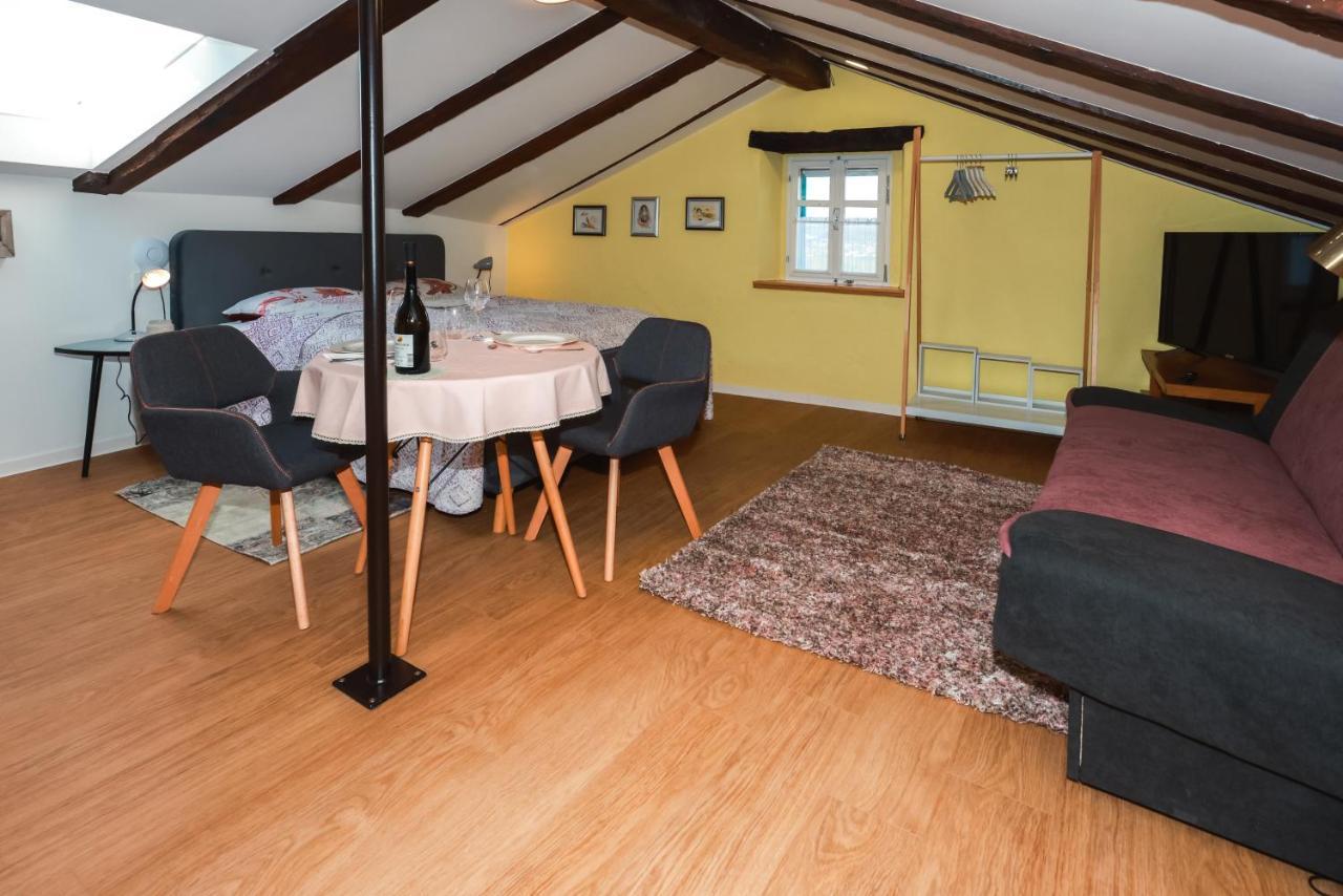 Apartmani Nad Voltun คาสตาฟ ภายนอก รูปภาพ